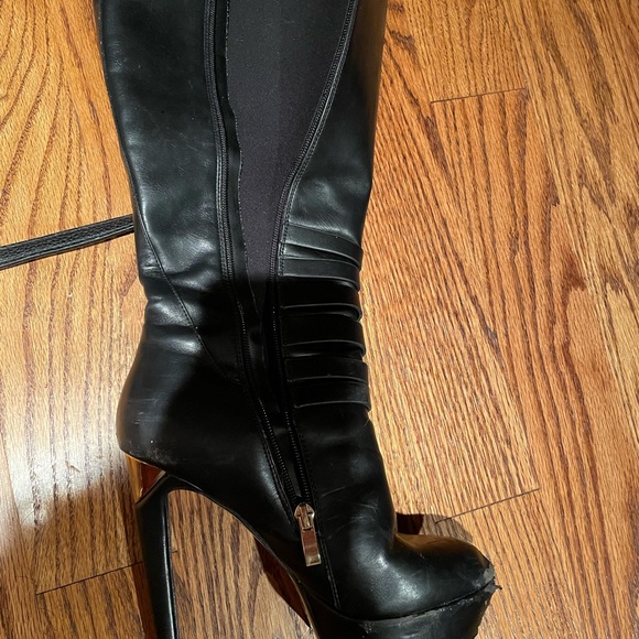 ISO!!!! NOT FOR SALE. Akira boots - Picture 3 of 3
